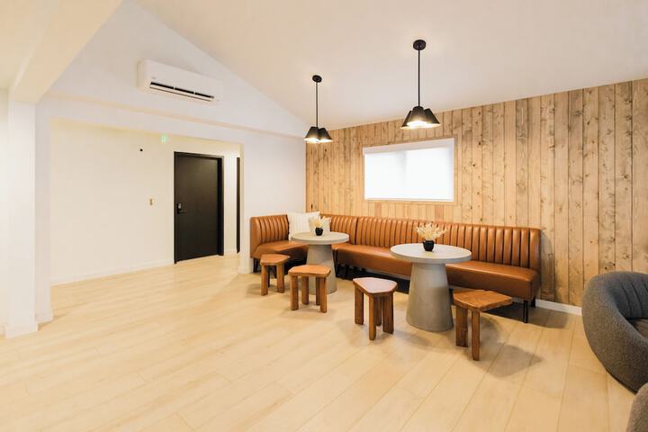 Hotel Interior 16 of 172