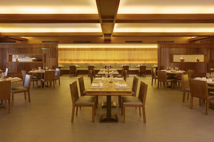 Dining 59 of 92