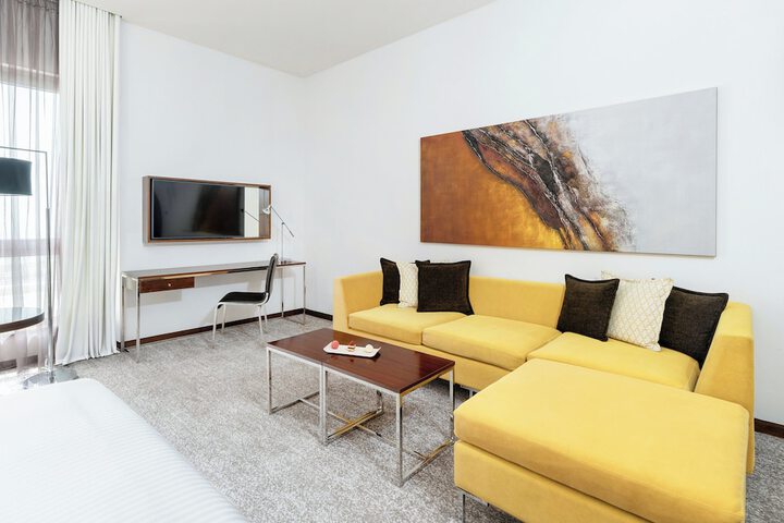 Room 35 of 131