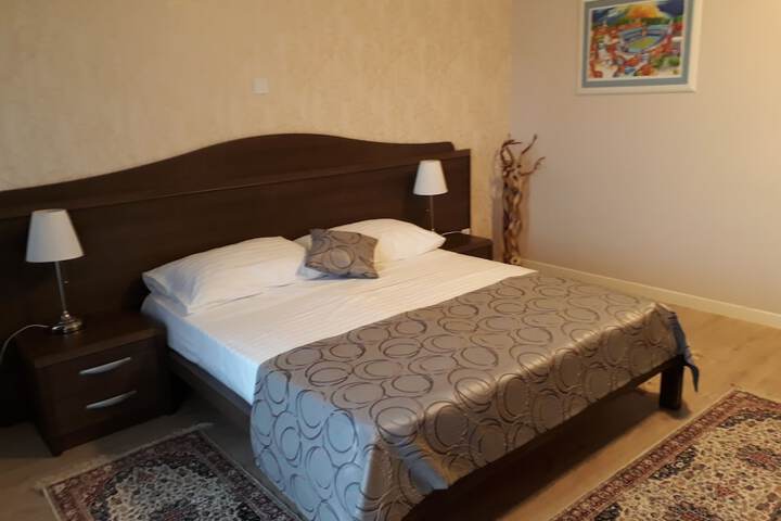 Room 14 of 50