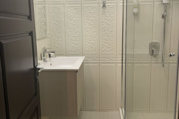 Room 52 of 62
