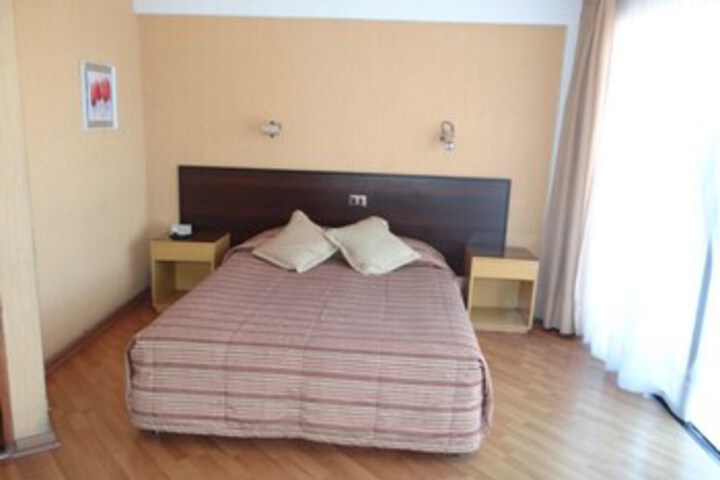 Room 17 of 22