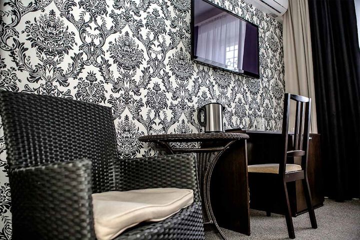 Room 40 of 65