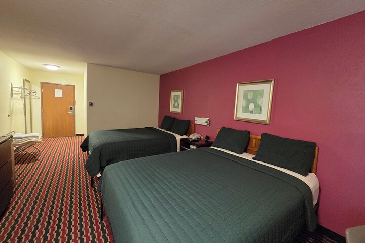 Room 47 of 66