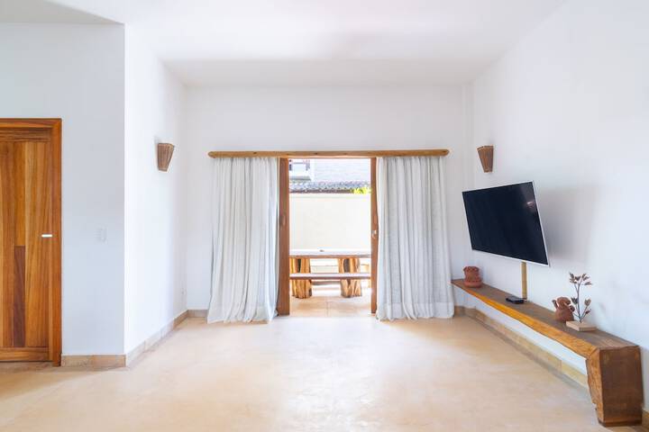 Room 11 of 50