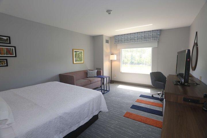 Room 13 of 29
