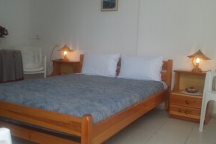 Room 54 of 73