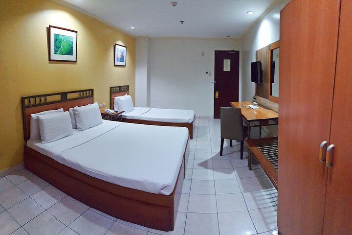 Room 41 of 69