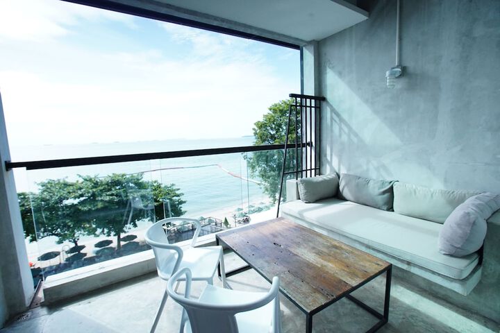 Terrace/Patio 36 of 89