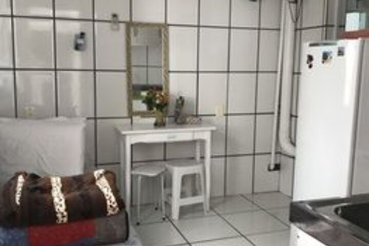 Room 35 of 60