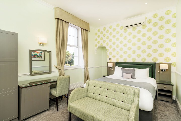 Room 21 of 65