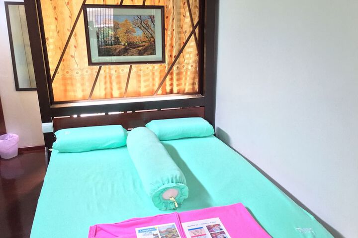 Room 4 of 64