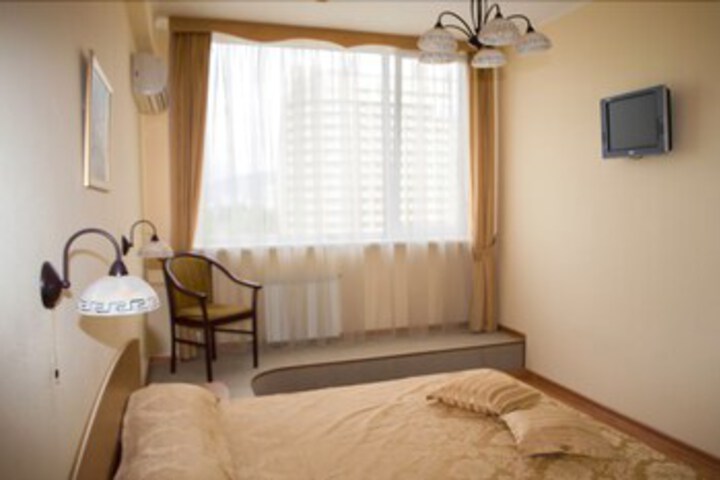 Room 53 of 61