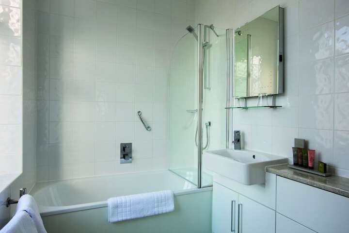 Clean Restrooms