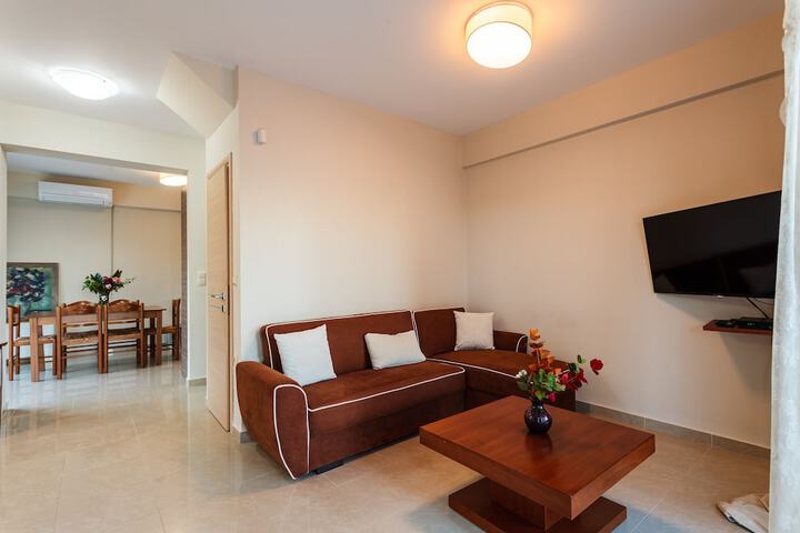 Room 13 of 21