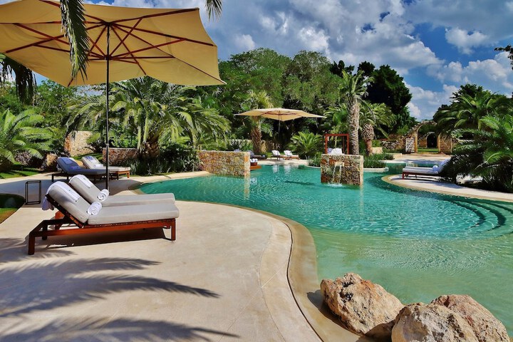 Pool 68 of 128