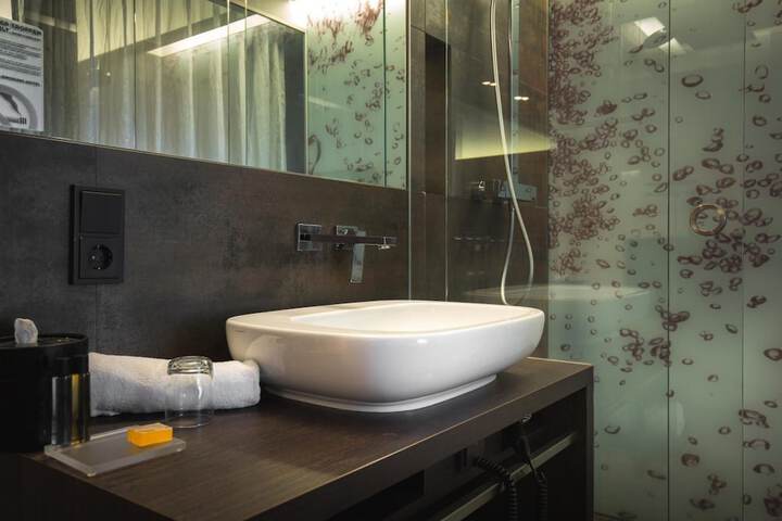 Bath Interior