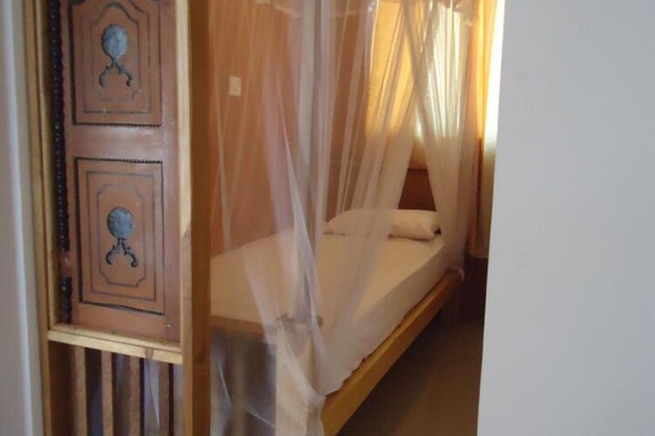 Room 28 of 56