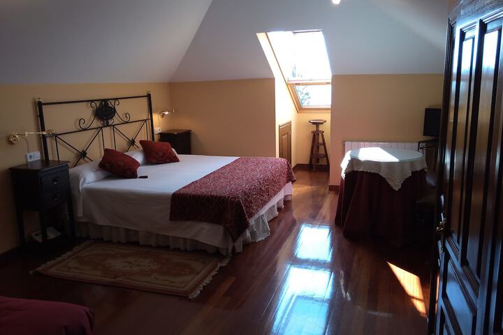 Room 6 of 67