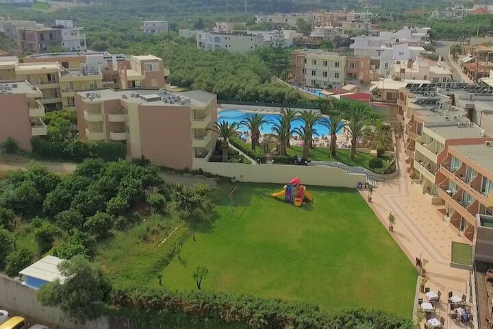 Hotel 78 of 80