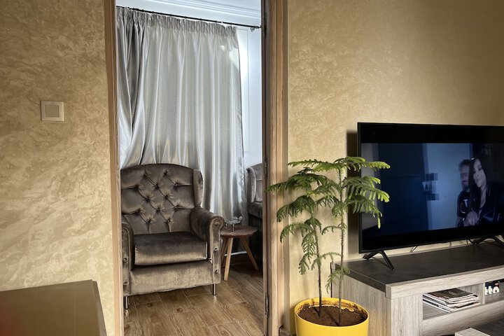 Room 15 of 30