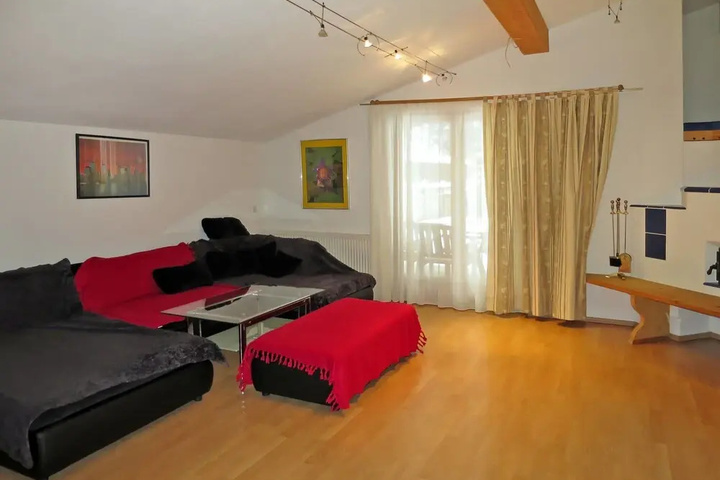 Room 3 of 15