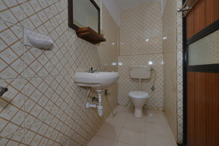 OYO 17163 Home Elegant Stay Calangute Beach
