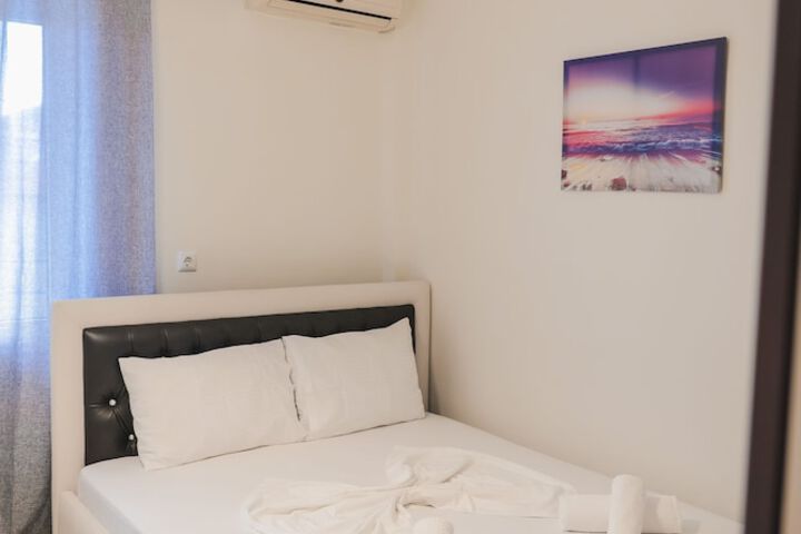 Room 10 of 45