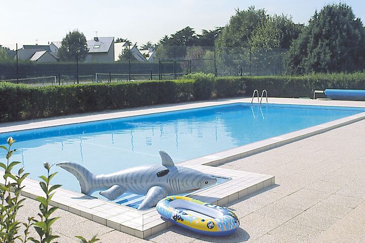 Hotel Pool