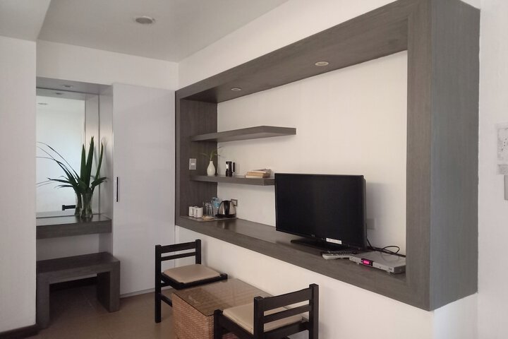 Room 14 of 56