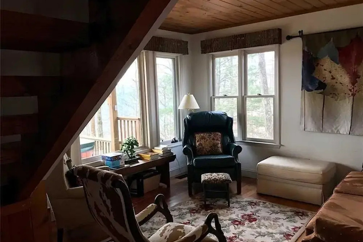 Room 3 of 15