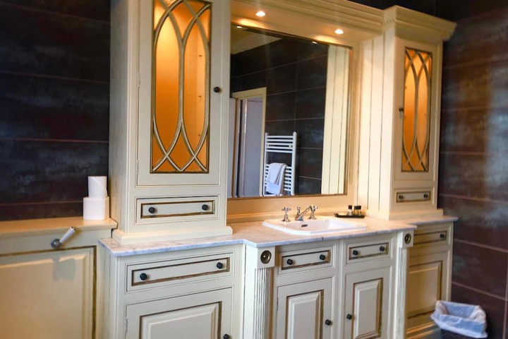 Bathroom Vanities