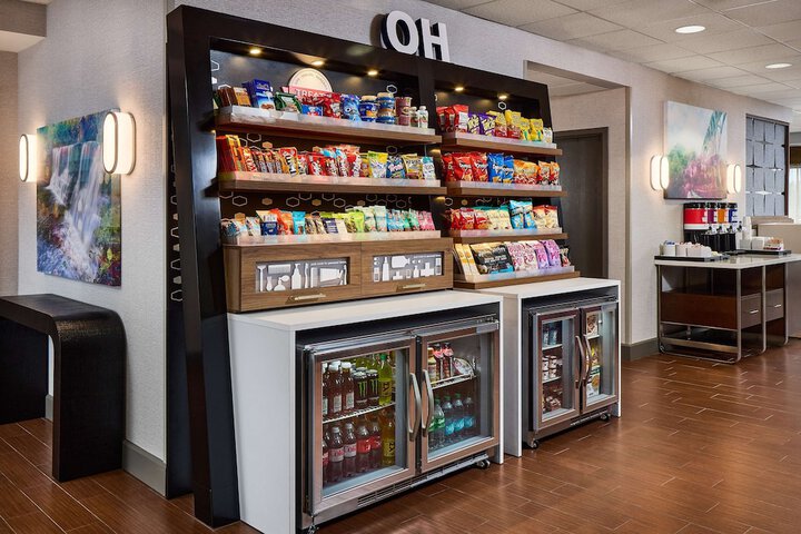 Snack bar