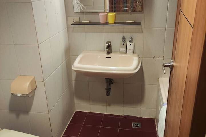 Room 36 of 50
