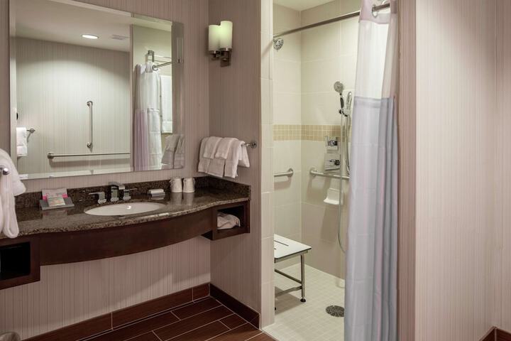 Bathroom shower