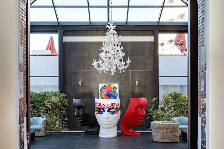 Lobby Entry