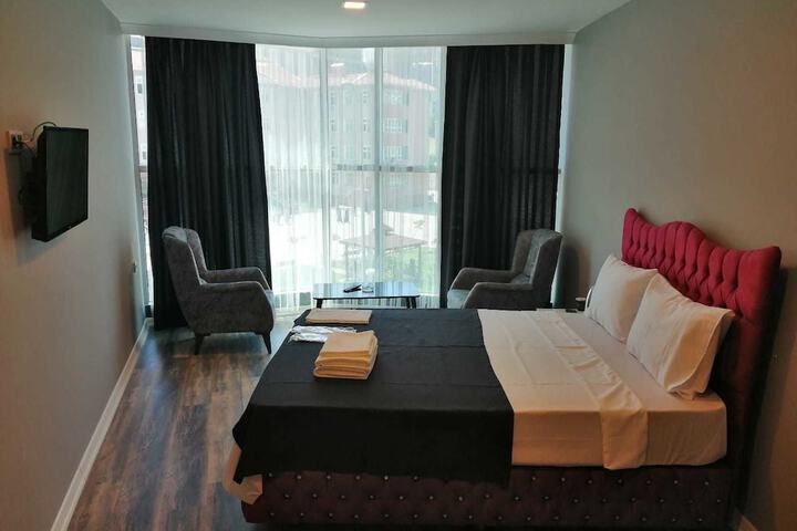 Room 3 of 56