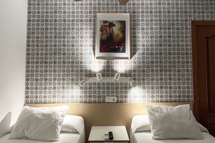 Room 9 of 62