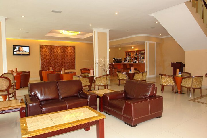 Guest Lobby
