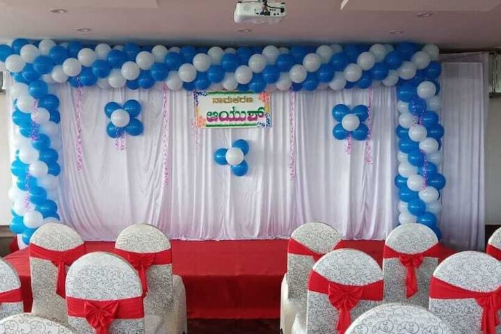 Ballroom/Hall 61 of 70
