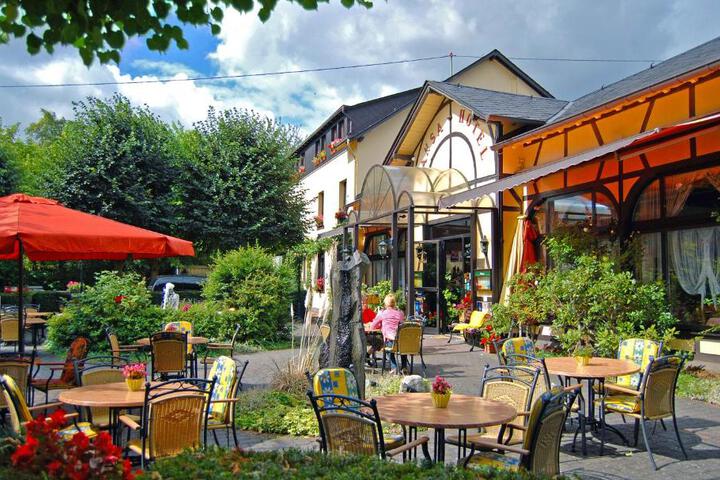 HANSA Hotel