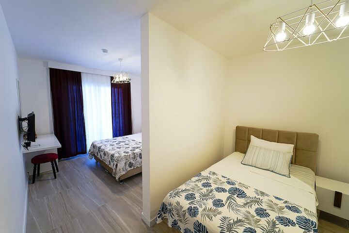 Room 25 of 59