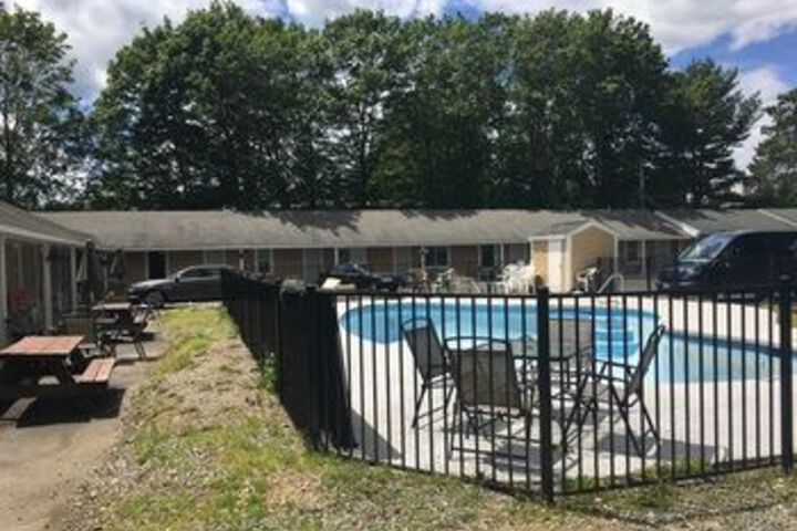 Property Grounds 28 of 31