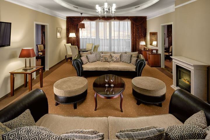 Room 38 of 115