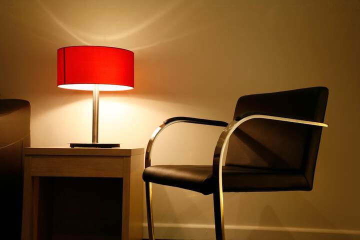 Room 7 of 27