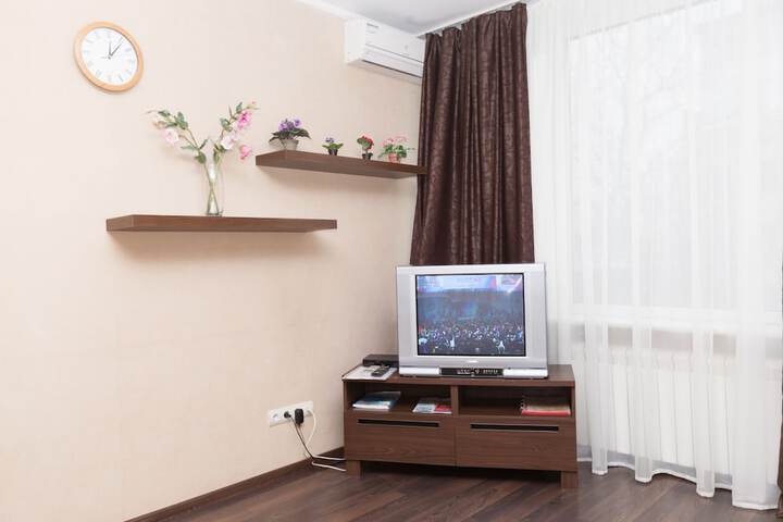 Room 98 of 176
