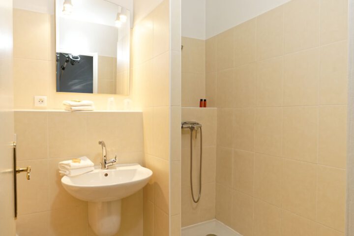 Clean Restrooms