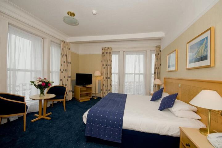 Room 7 of 43
