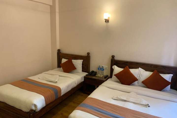 Room 17 of 24