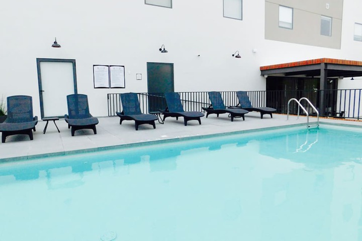 Pool 34 of 83